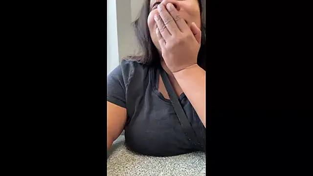 NeliaHexxen online show from November 18, 3:48 pm