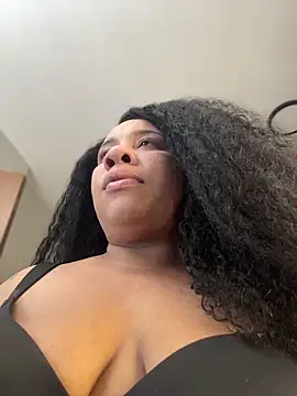 NeliaHexxen online show from February 13, 4:01 am