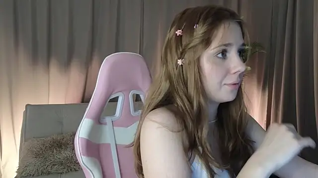 KariDollar online show from March 17, 9:29 pm