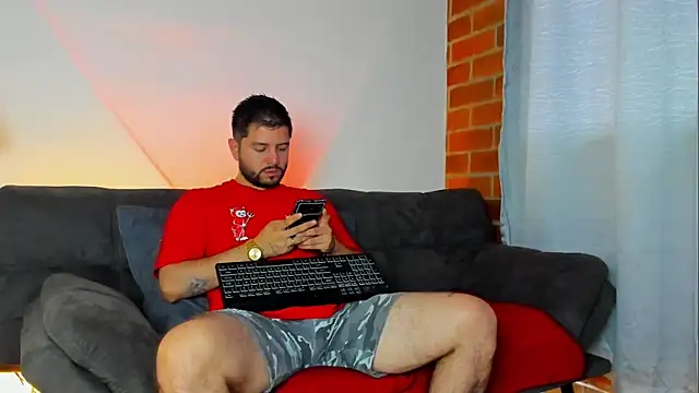 TomSloam online show from October 22, 3:55 pm