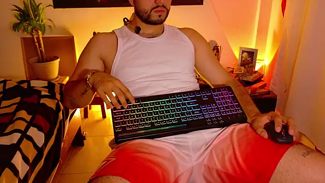 TomSloam online show from December 18, 4:28 am