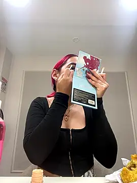 theladymonserrateshow online show from January 19, 11:47 am