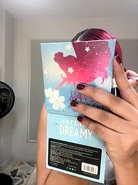 theladymonserrateshow online show from December 2, 12:18 pm