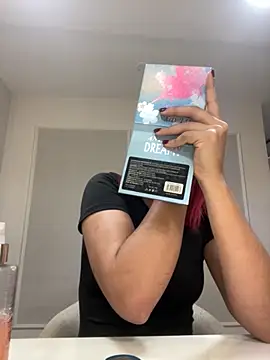 theladymonserrateshow online show from November 29, 12:05 pm