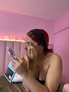 theladymonserrateshow online show from March 25, 12:04 pm