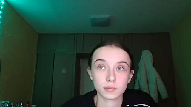 Emilia Light online show from February 13, 12:38 pm