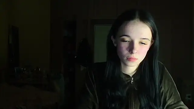 Emilia Light online show from March 29, 6:31 pm