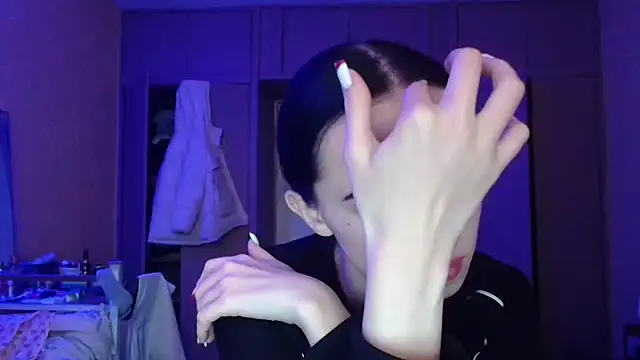 Emilia Light online show from November 15, 12:31 pm