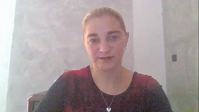 Snapshot of GoldenAngelMilf chatting on October 9, 12:17 pm GoldenAngelMilf online show from October 9, 12:17 pm