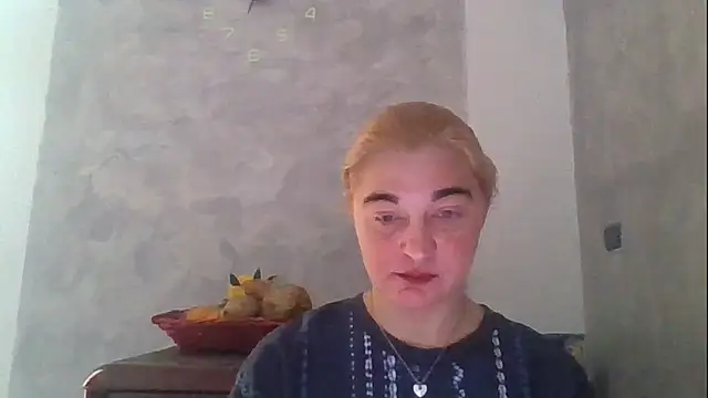 GoldenAngelMilf online show from April 8, 11:33 am