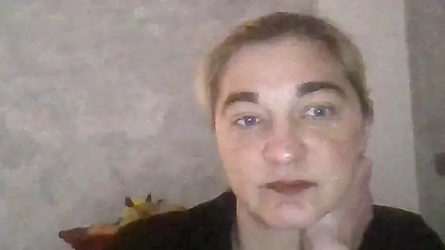 GoldenAngelMilf online show from April 2, 12:34 pm