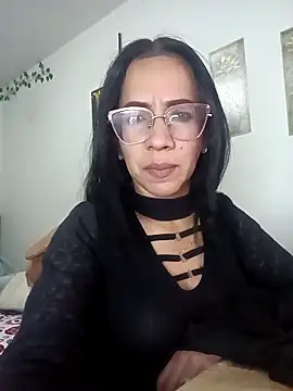 YaraDuartee online show from November 27, 11:38 pm