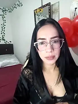 Snapshot of YaraDuartee chatting on February 26, 7:47 pm YaraDuartee online show from February 26, 7:47 pm