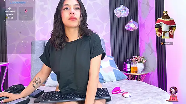 LiaTeylor online show from December 16, 7:07 pm