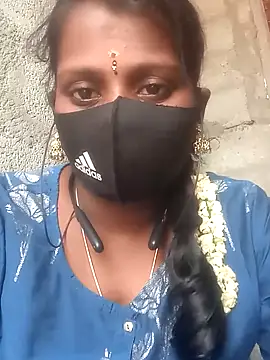 Snapshot of Tamil_Hot_Sandy chatting on October 2, 8:50 am Tamil Hot Sandy online show from October 2, 8:50 am