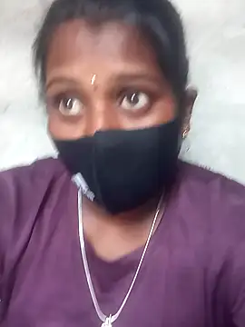 Snapshot of Tamil_Hot_Sandy chatting on October 27, 6:47 am Tamil Hot Sandy online show from October 27, 6:47 am