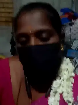 Snapshot of Tamil_Hot_Sandy chatting on October 3, 4:08 pm Tamil Hot Sandy online show from October 3, 4:08 pm