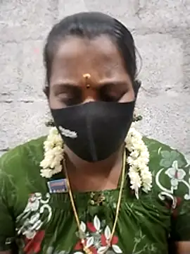 Tamil Hot Sandy online show from June 9, 5:03 pm
