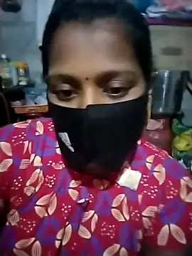 Snapshot of Tamil_Hot_Sandy chatting on November 20, 1:28 am Tamil Hot Sandy online show from November 20, 1:28 am