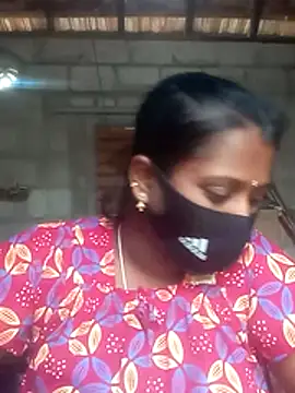 Snapshot of Tamil_Hot_Sandy chatting on October 28, 7:18 am Tamil Hot Sandy online show from October 28, 7:18 am