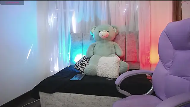 iam kinky online show from September 25, 7:09 pm