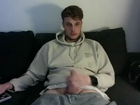 bangzrr3 online show from September 25, 5:08 pm