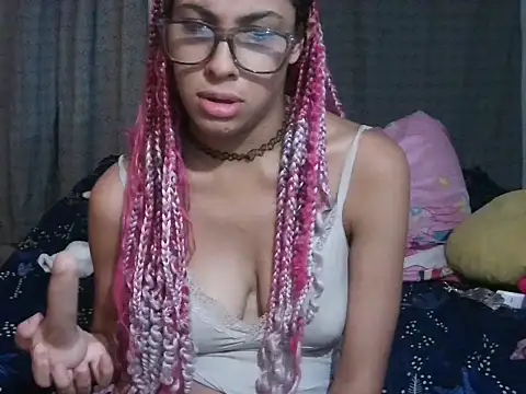 Sexyyeyes244 online show from March 26, 6:28 pm
