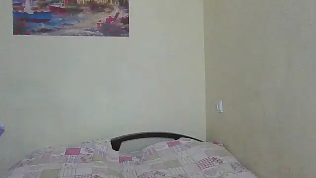 QueenMomyS online show from January 13, 8:57 pm