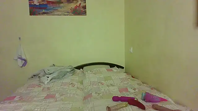 QueenMomyS online show from February 20, 9:06 pm