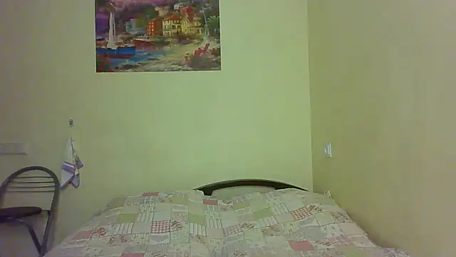 QueenMomyS online show from January 7, 12:32 pm