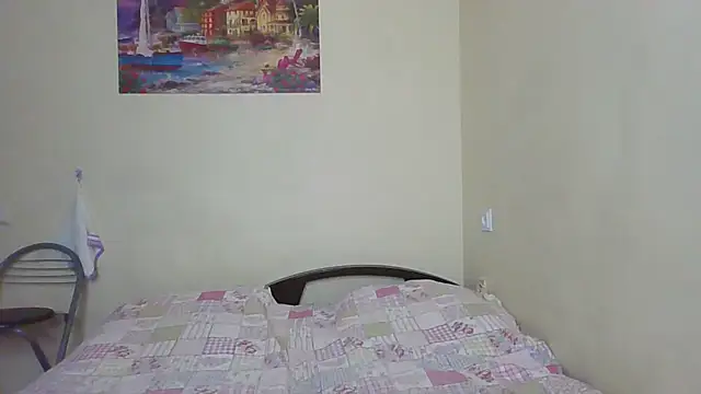 QueenMomyS online show from February 2, 7:13 pm