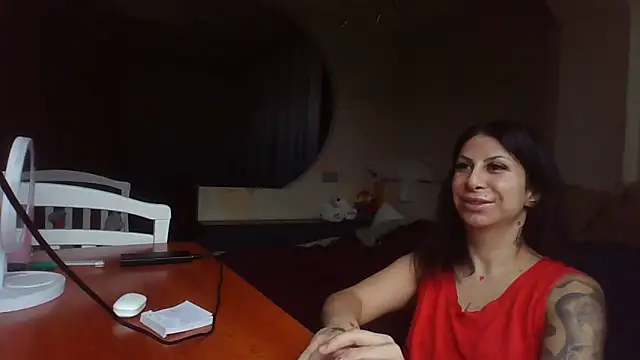 QueenMomyS online show from November 30, 9:32 am