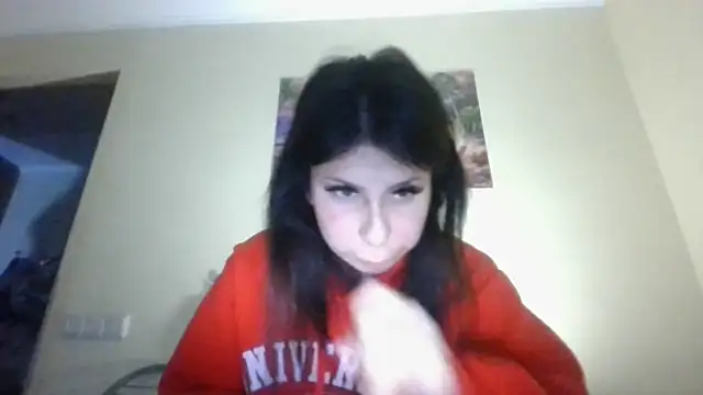 QueenMomyS online show from December 18, 6:12 pm