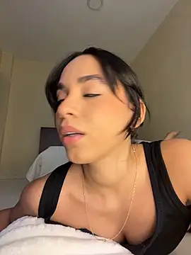 Capricho 01 online show from October 29, 6:51 pm