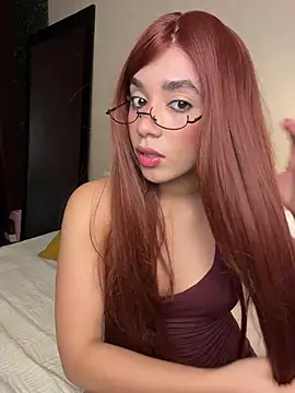 Capricho 01 online show from March 14, 11:00 pm