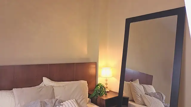 Capricho 01 online show from October 9, 12:06 pm