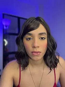 Capricho 01 online show from April 16, 6:19 pm