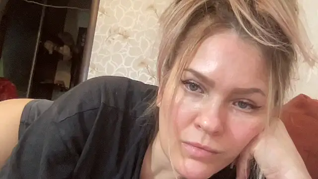 Milysoren online show from February 28, 2:17 pm