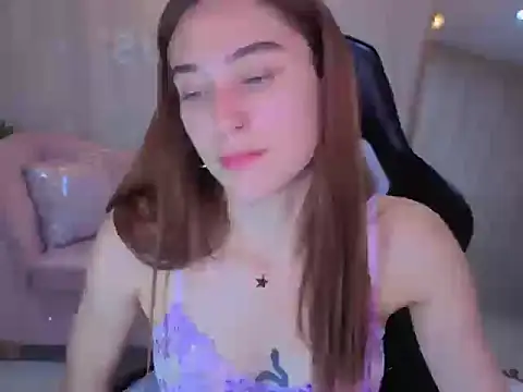 Snapshot of beba_fox_a chatting on March 24, 3:12 pm beba fox a online show from March 24, 3:12 pm