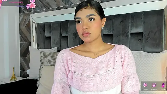 NaylaGrey online show from March 12, 11:36 am