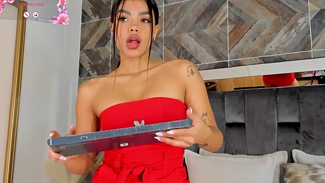 NaylaGrey online show from November 8, 12:09 pm