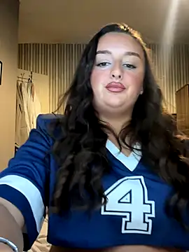 Snapshot of Playfulvixen25 chatting on October 24, 6:51 pm Playfulvixen25 online show from October 24, 6:51 pm