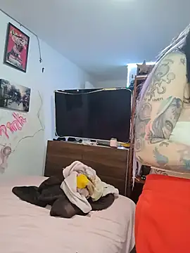 pinklajokr online show from March 31, 8:44 pm