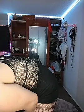 pinklajokr online show from April 2, 4:30 am