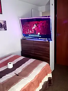 Snapshot of pinklajokr chatting on November 26, 8:42 pm pinklajokr online show from November 26, 8:42 pm