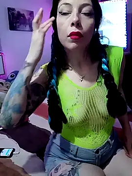 Snapshot of pinklajokr chatting on November 25, 10:59 am pinklajokr online show from November 25, 10:59 am