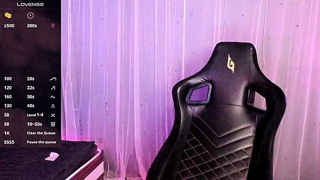 AmyVilvet  online show from January 18, 9:29 pm