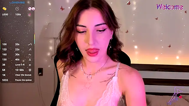 AmyVilvet  online show from November 4, 7:17 pm