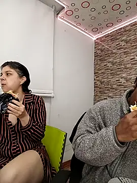 Yin yang hot online show from December 4, 3:38 am