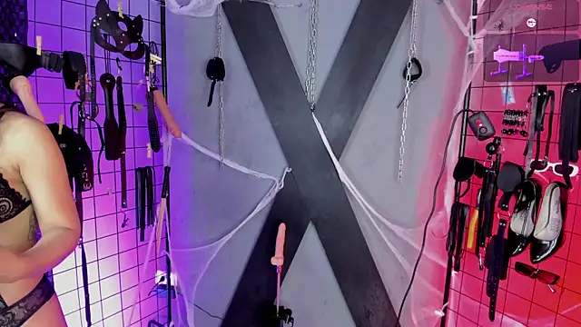 MissAlison Monica bdsm online show from October 29, 7:02 pm